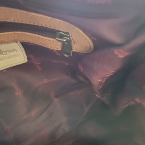 Anuschka leather crossbody - Picture 8 of 10